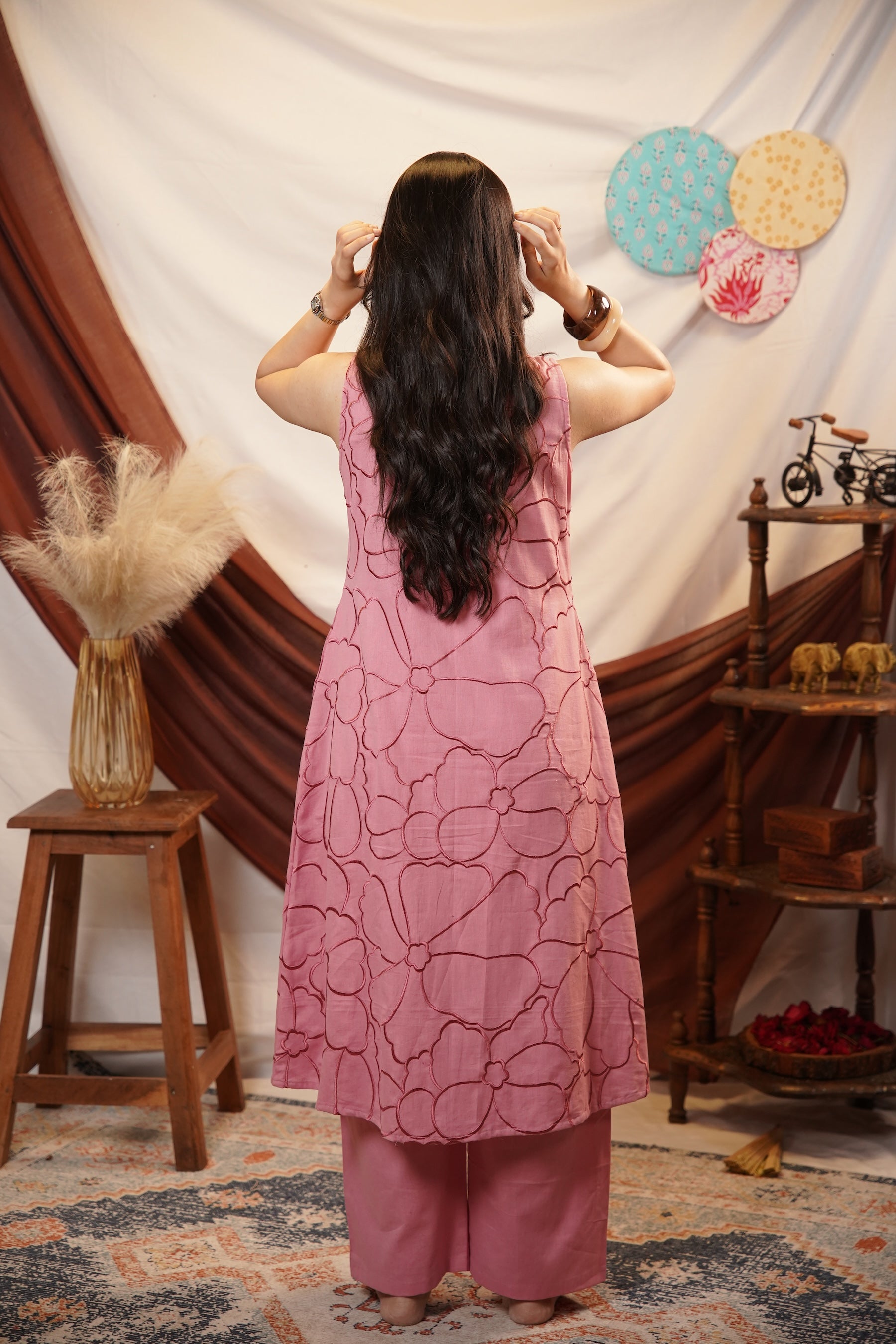 Gulaab Embroidered Kurta Set