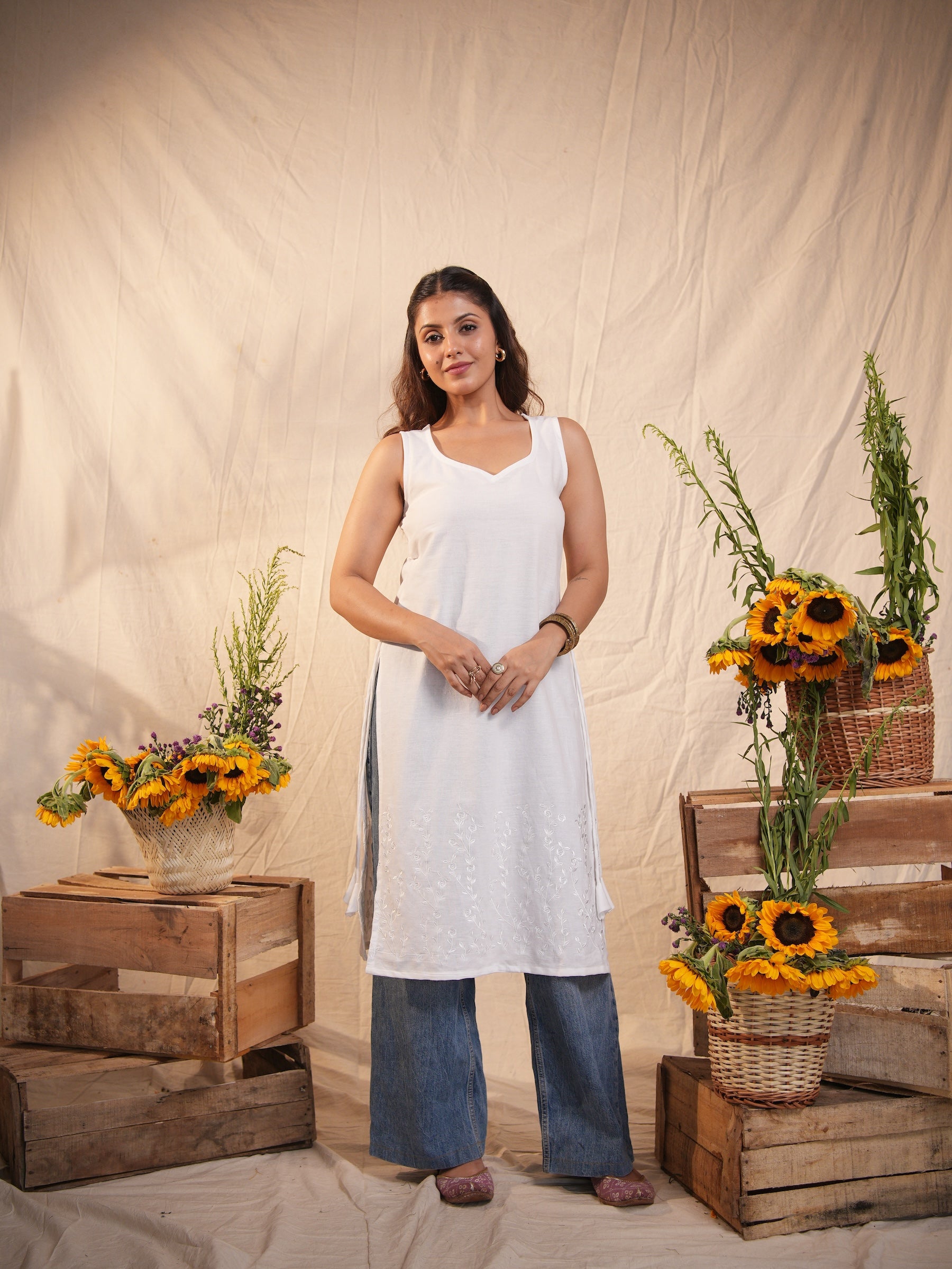 Daisy Embroidered Long Kurti
