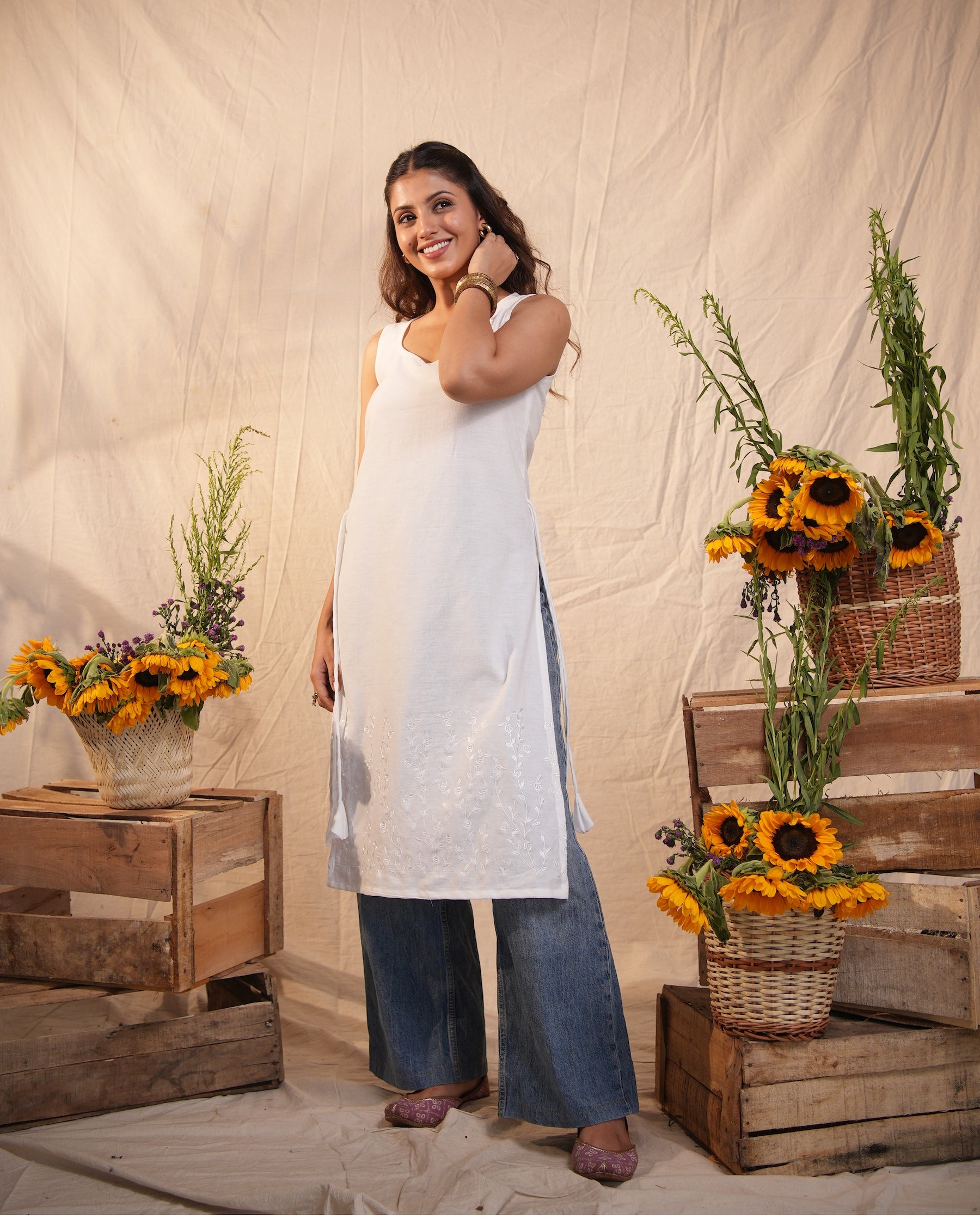 Daisy Embroidered Long Kurti
