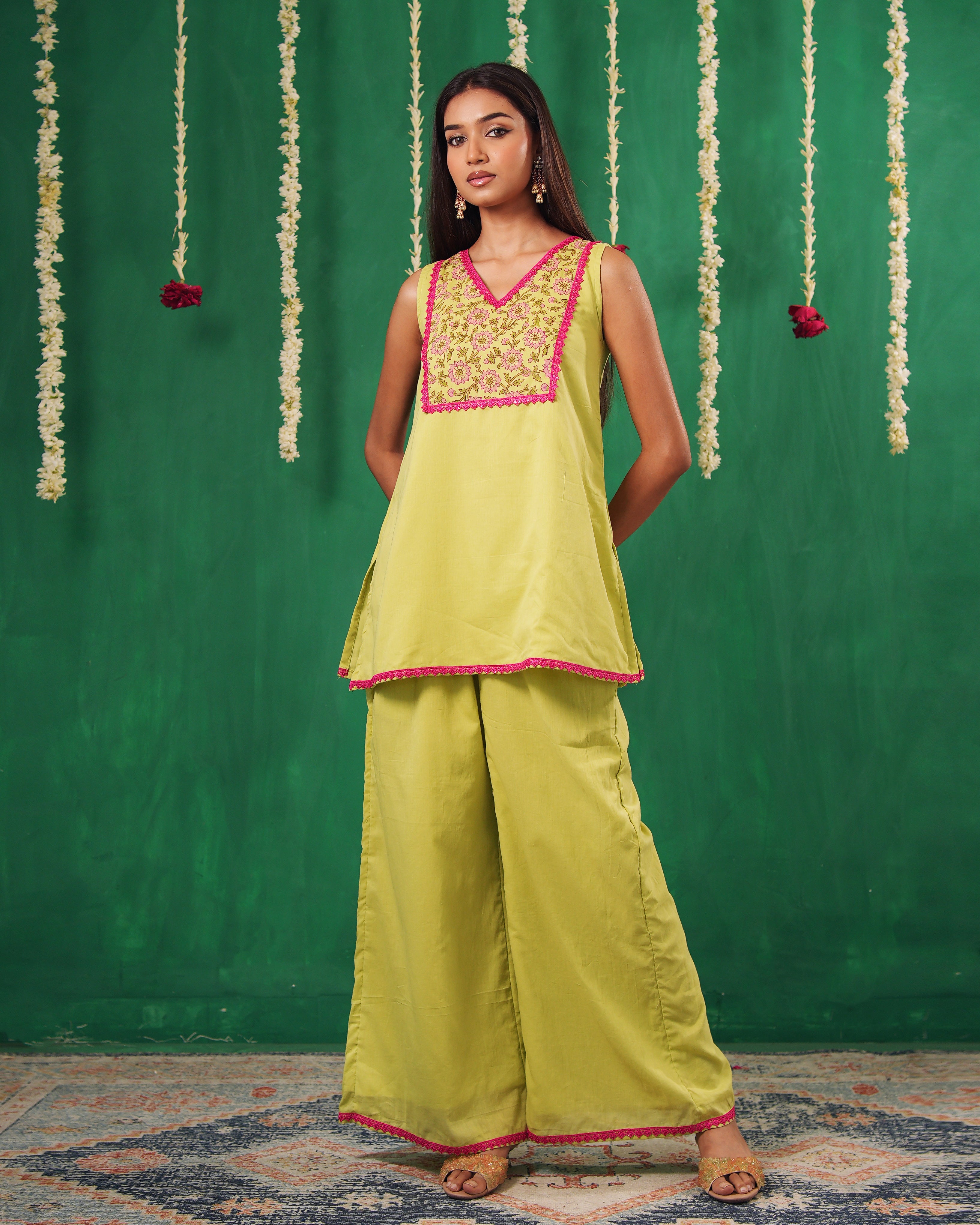 Barfi Mul Mul Kurta Set