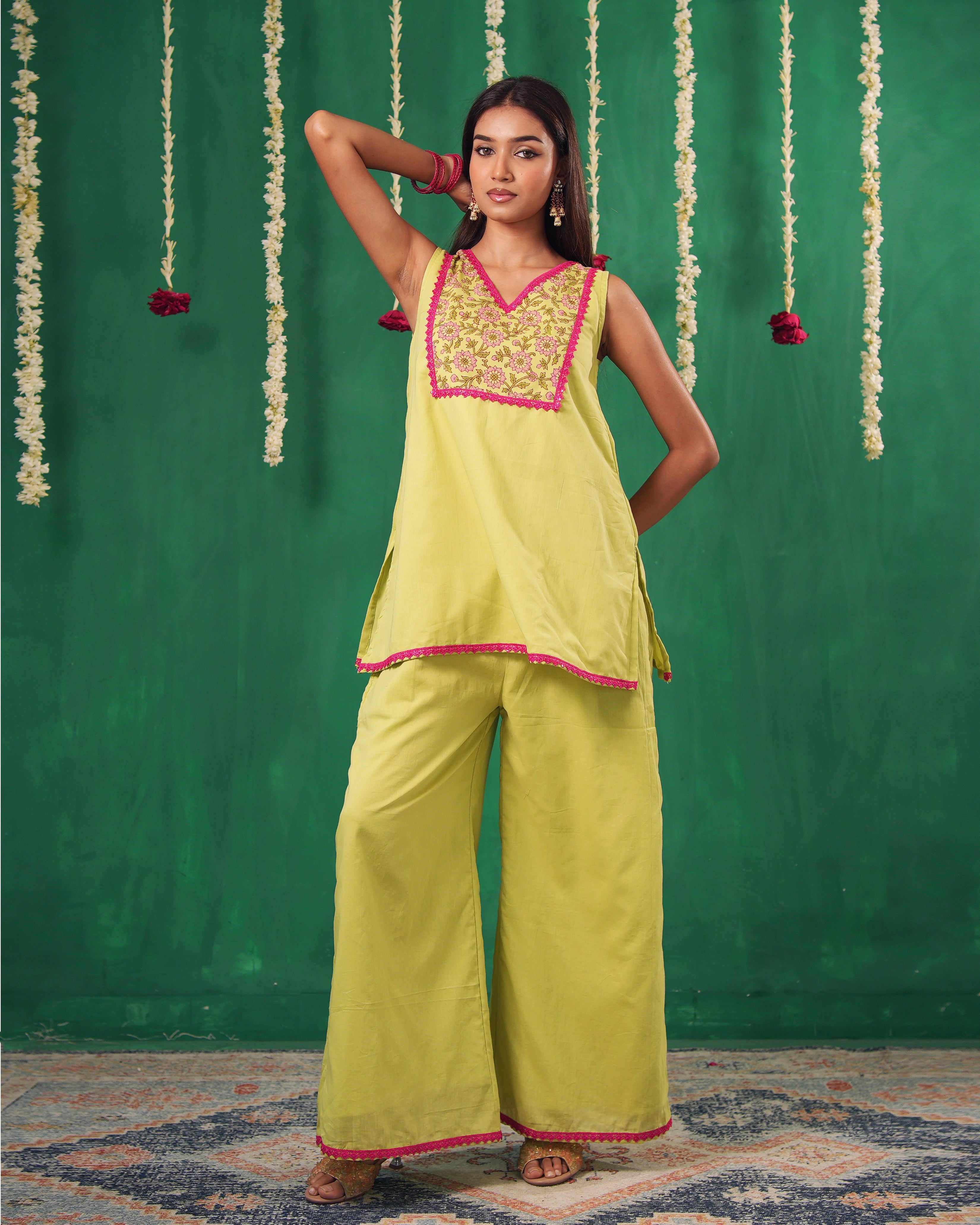 Barfi Mul Mul Kurta Set