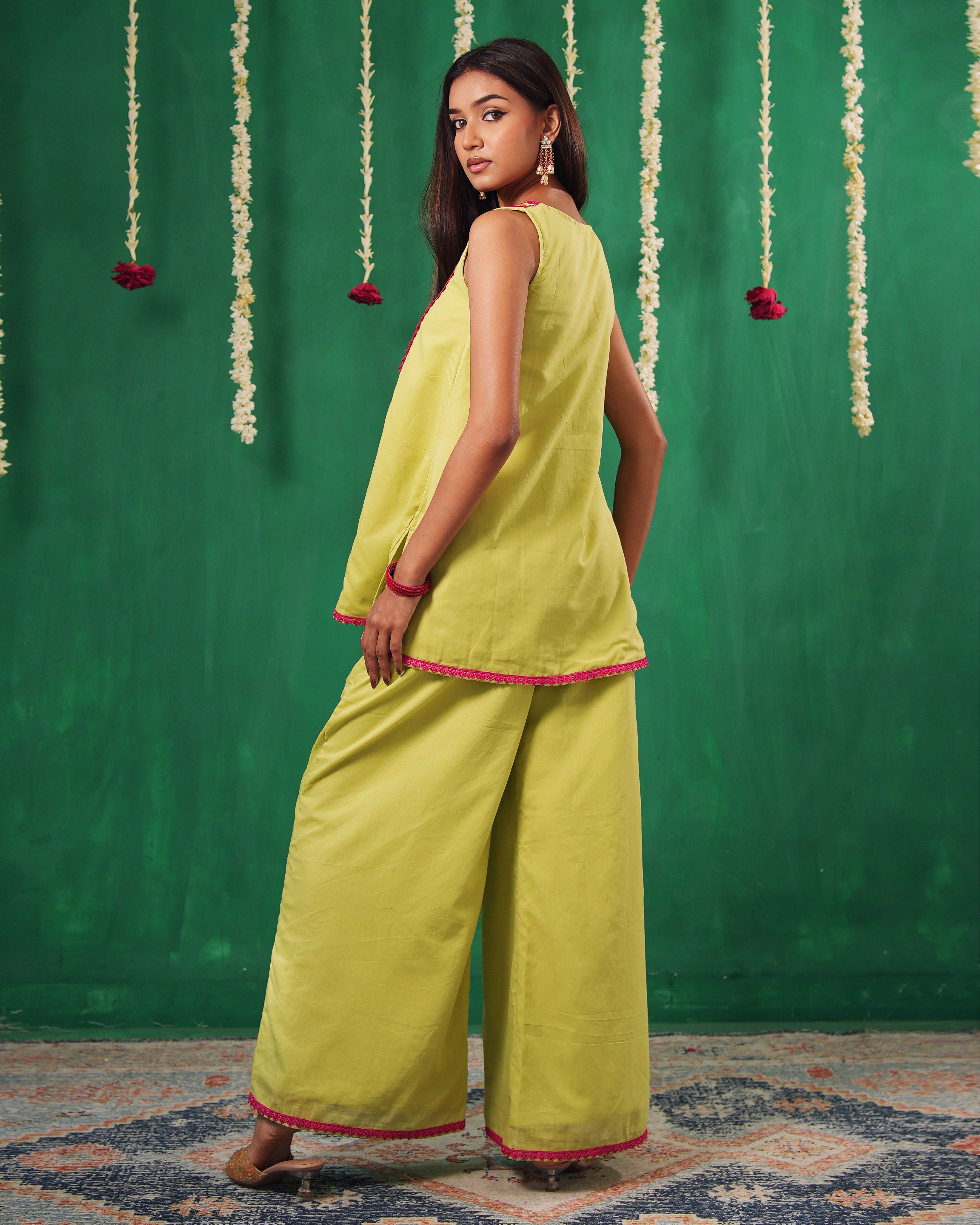 Barfi Mul Mul Kurta Set
