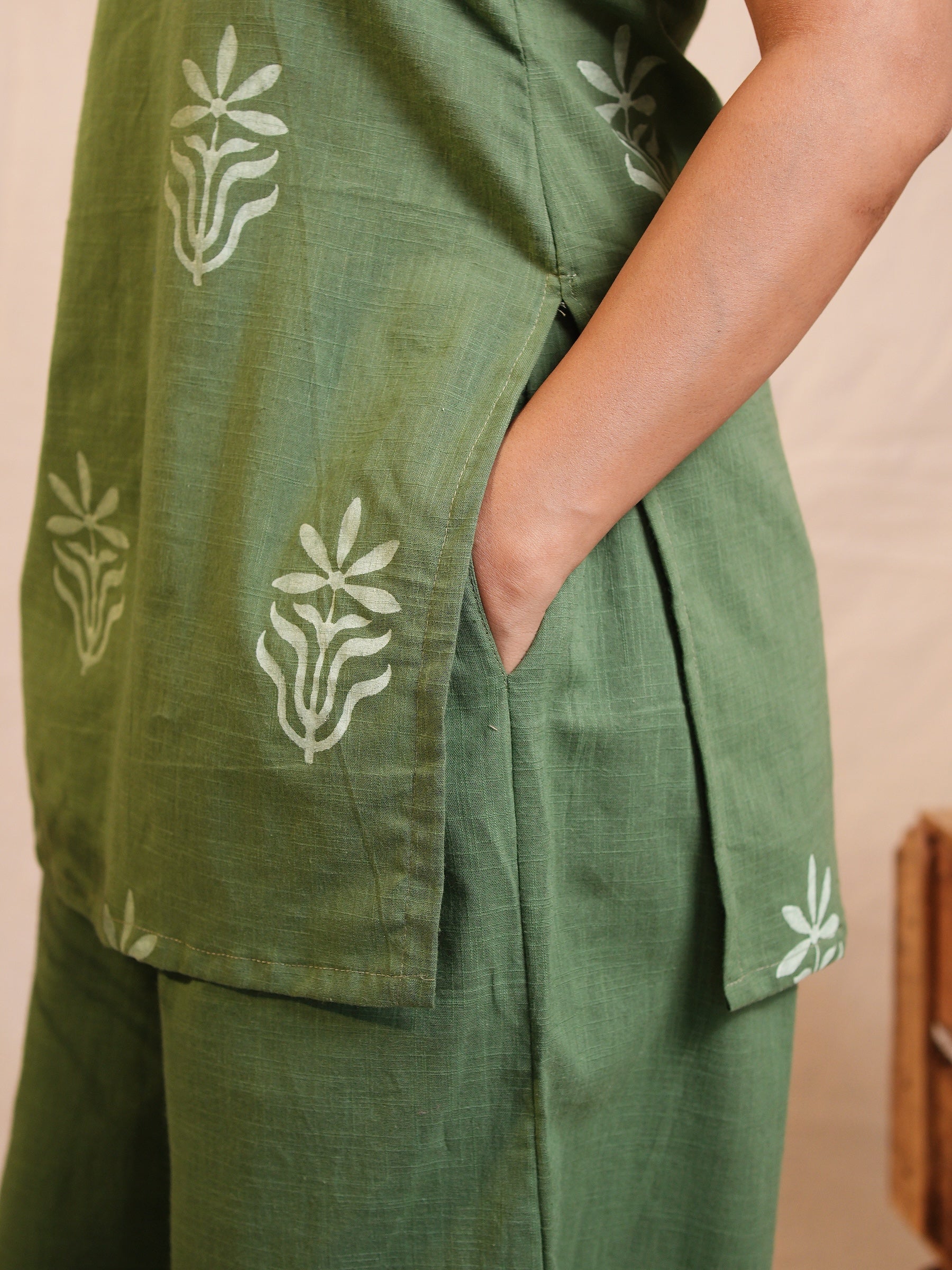 Kaery Kurta Set