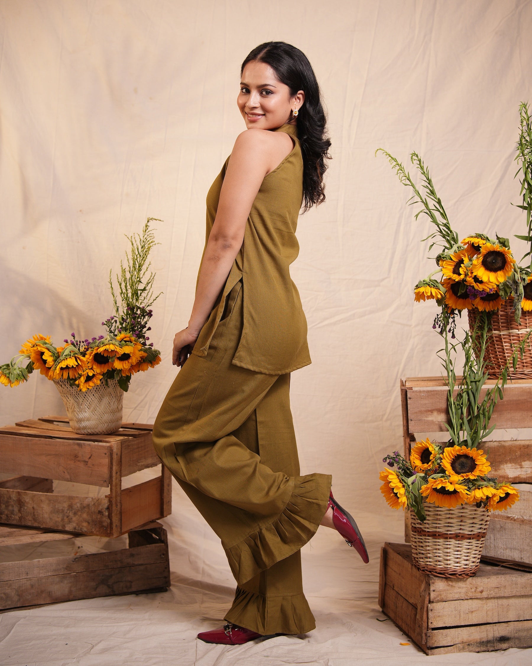 Olive Keyhole Kurta Set