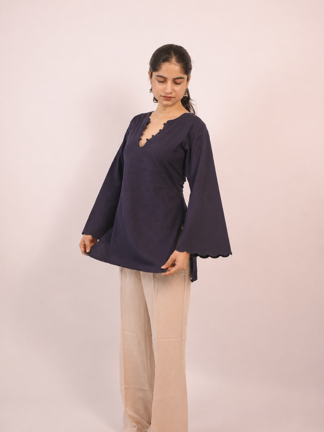 Juhi Scallop Sleeved Short Kurti