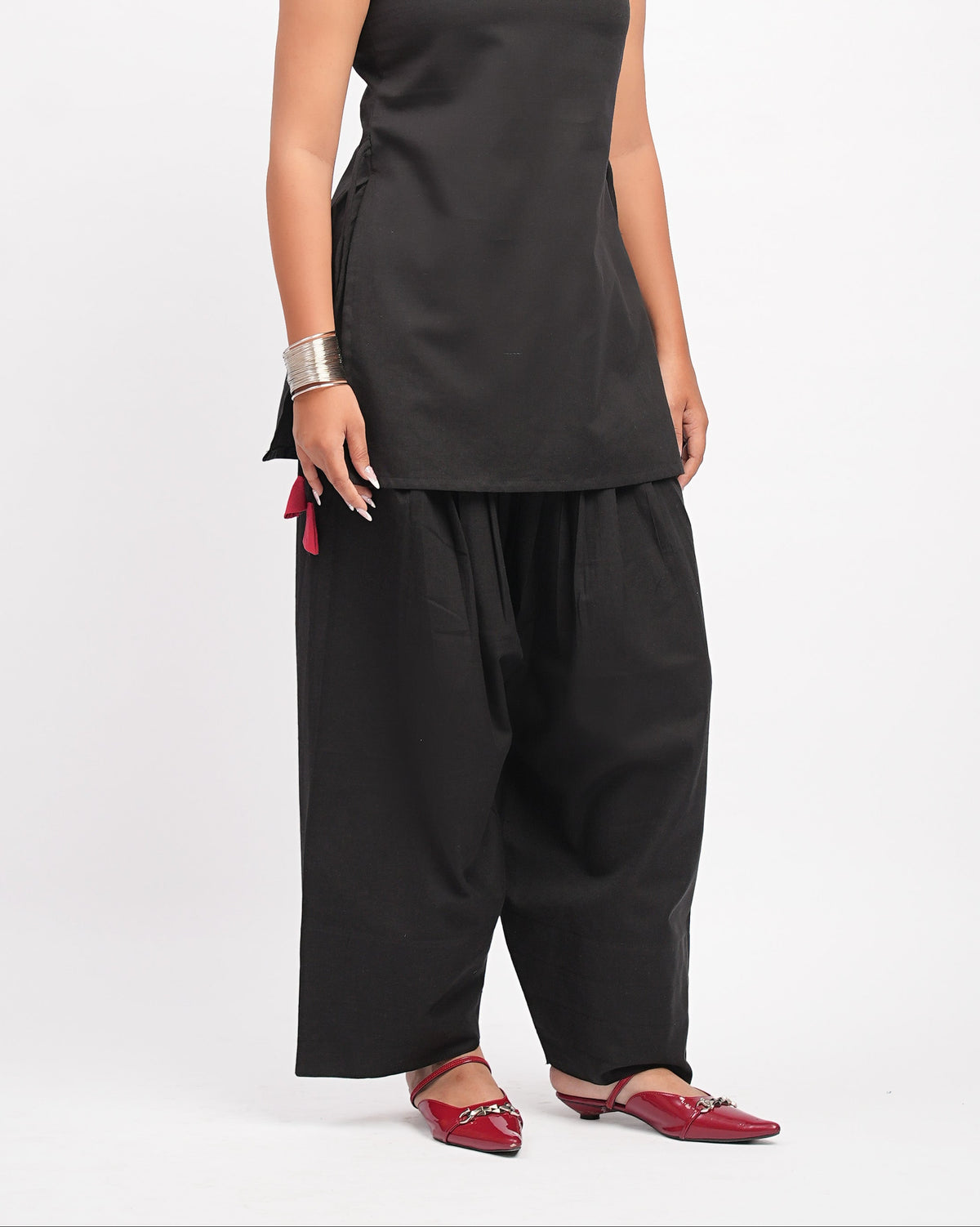 Maaya Farshi Salwar