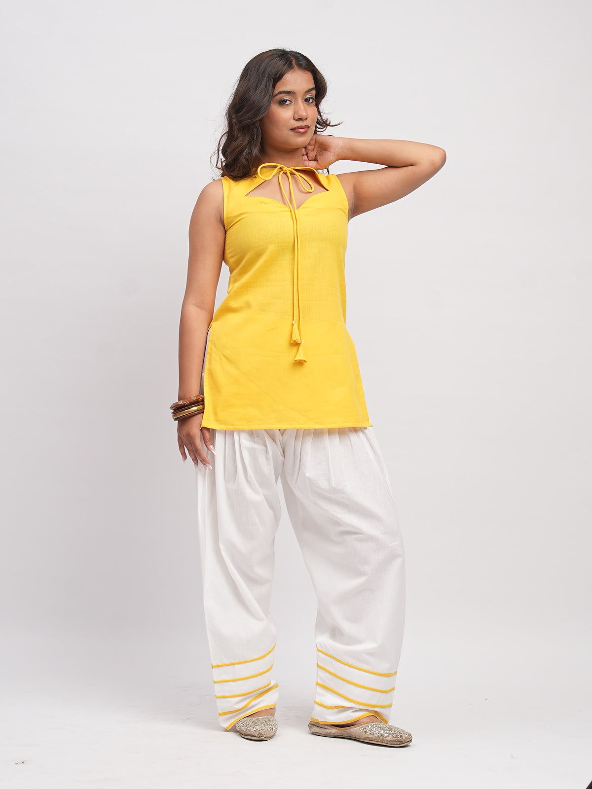Roshni Farshi Salwar Set