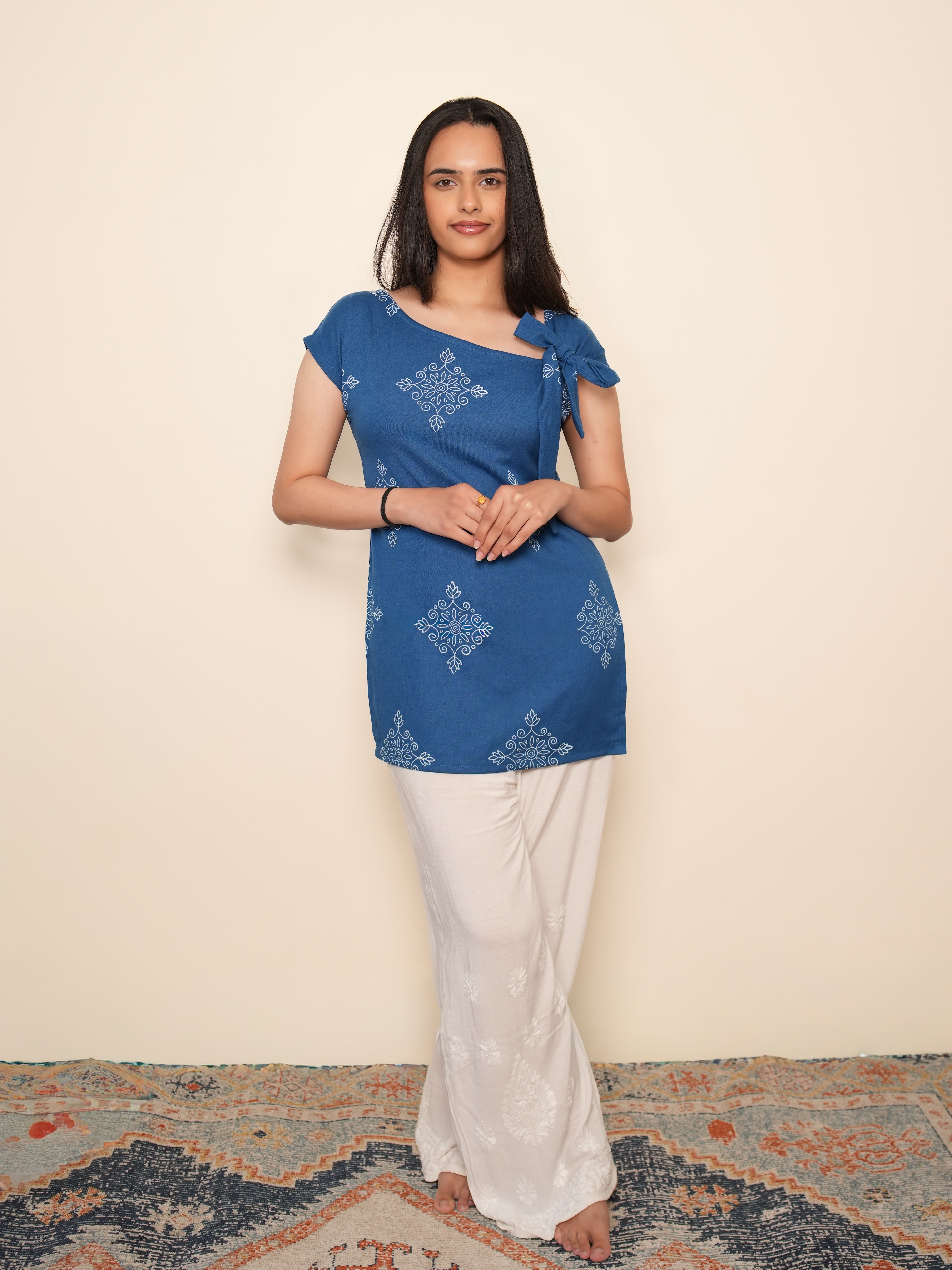 Lolo Short Kurti