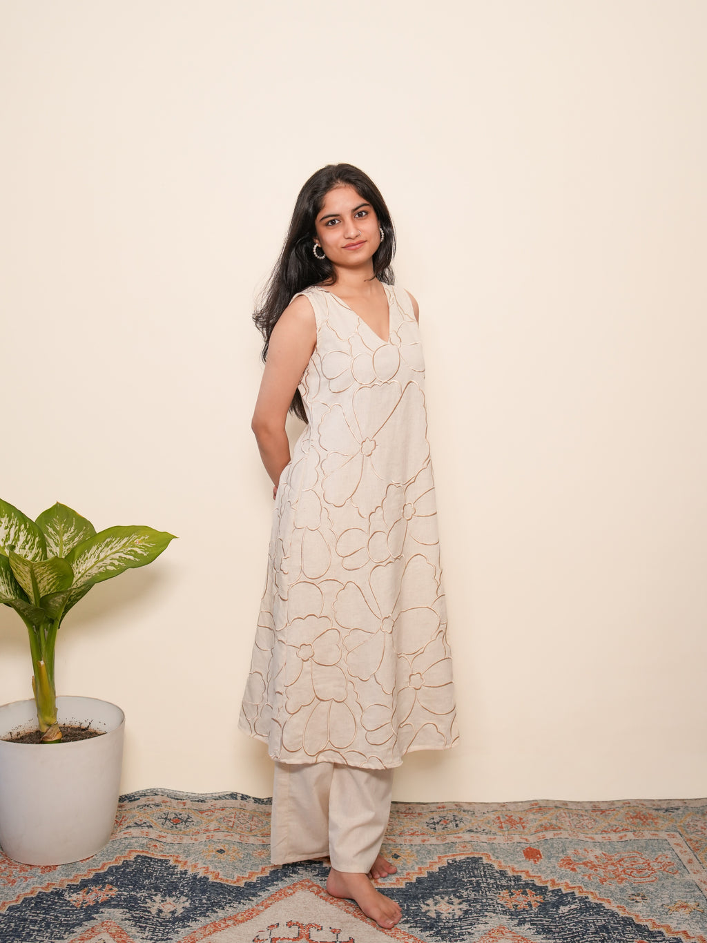 Pankhuri Embroidered Kurta Set
