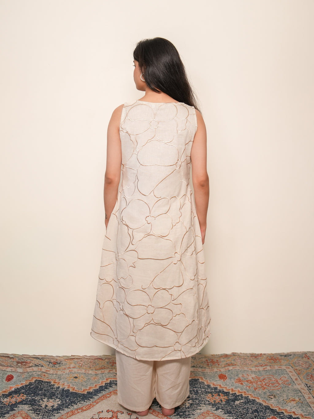 Pankhuri Embroidered Kurta Set