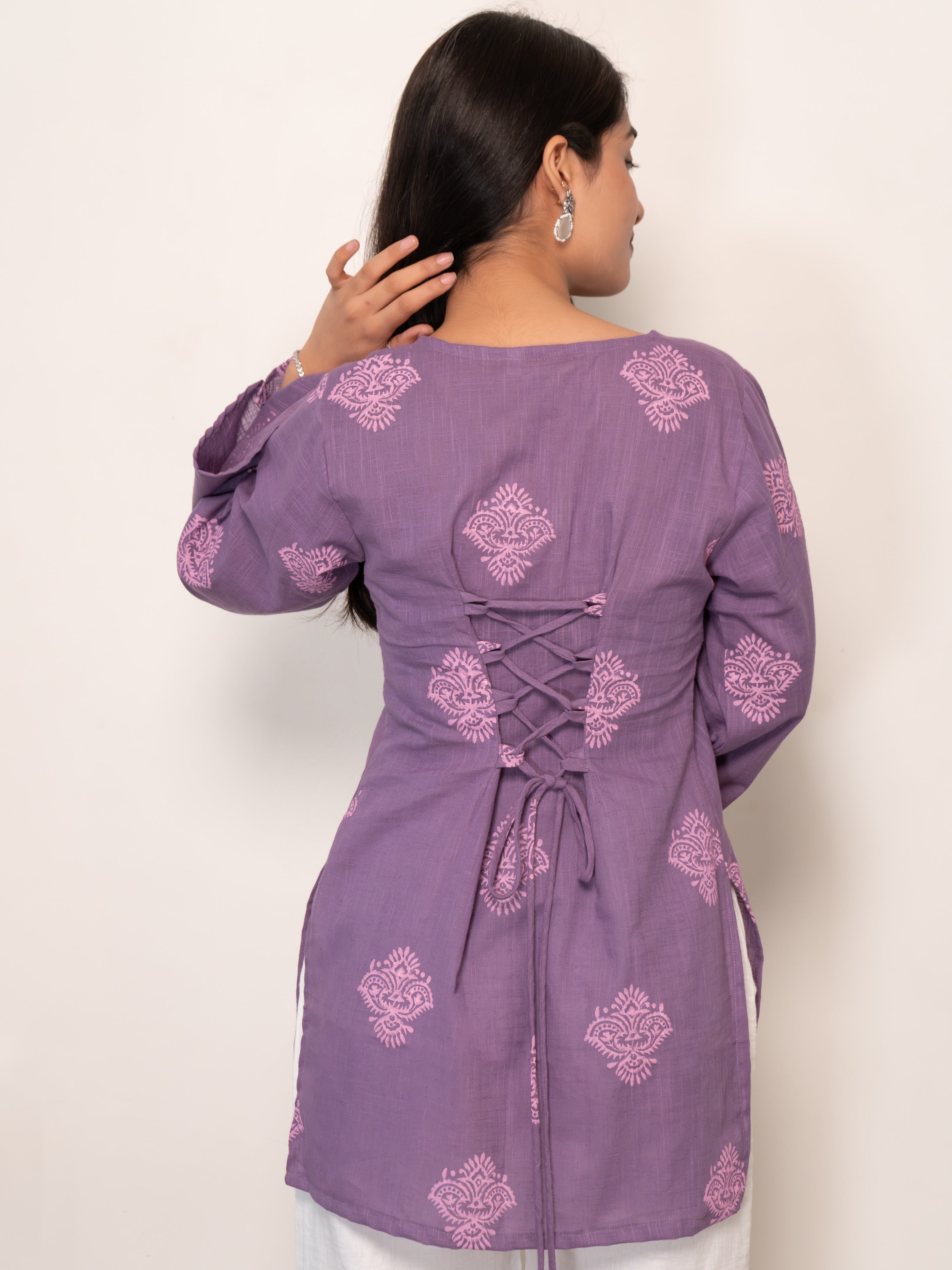 Lily Bell Sleeved Short Kurti