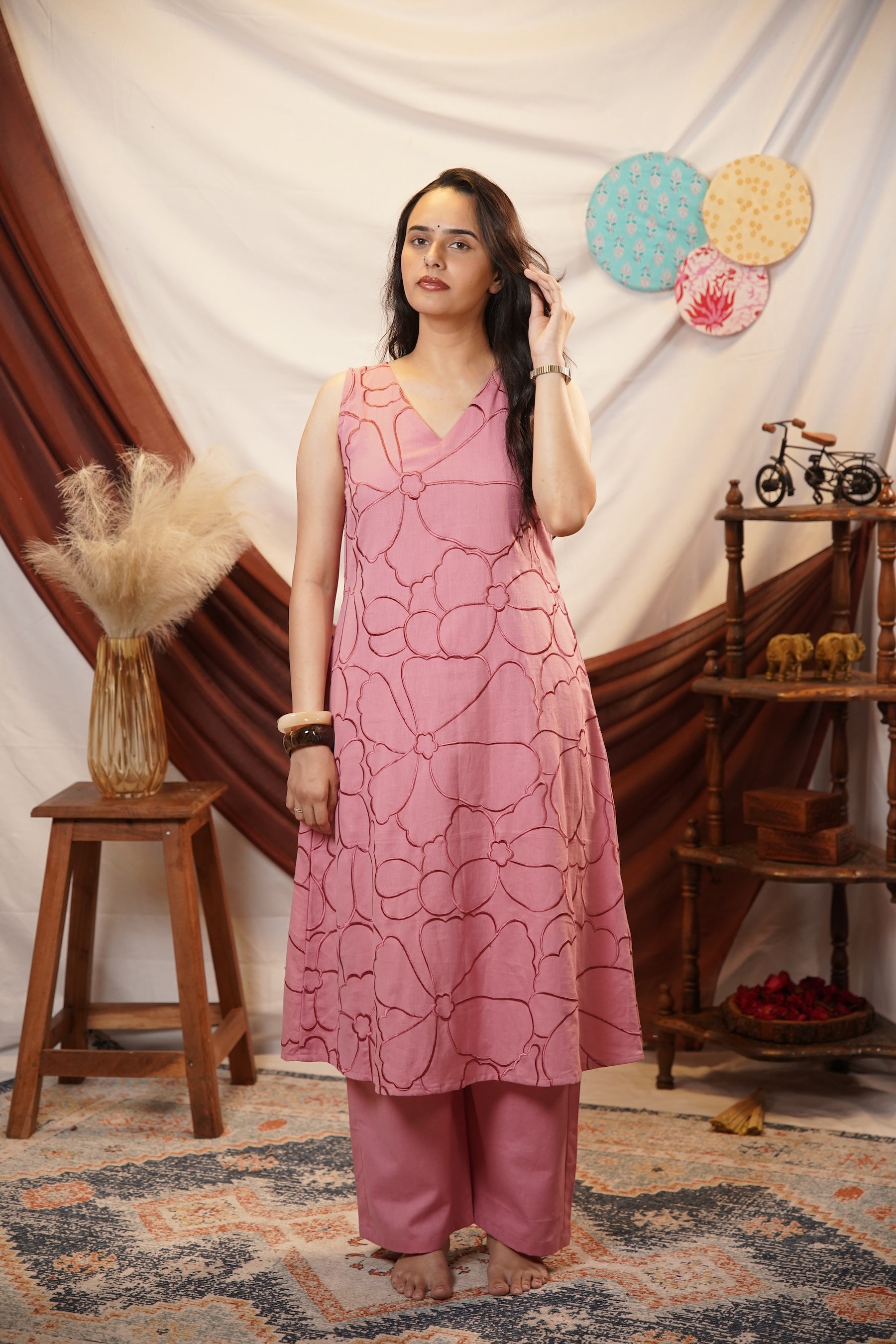Gulaab Embroidered Kurta Set