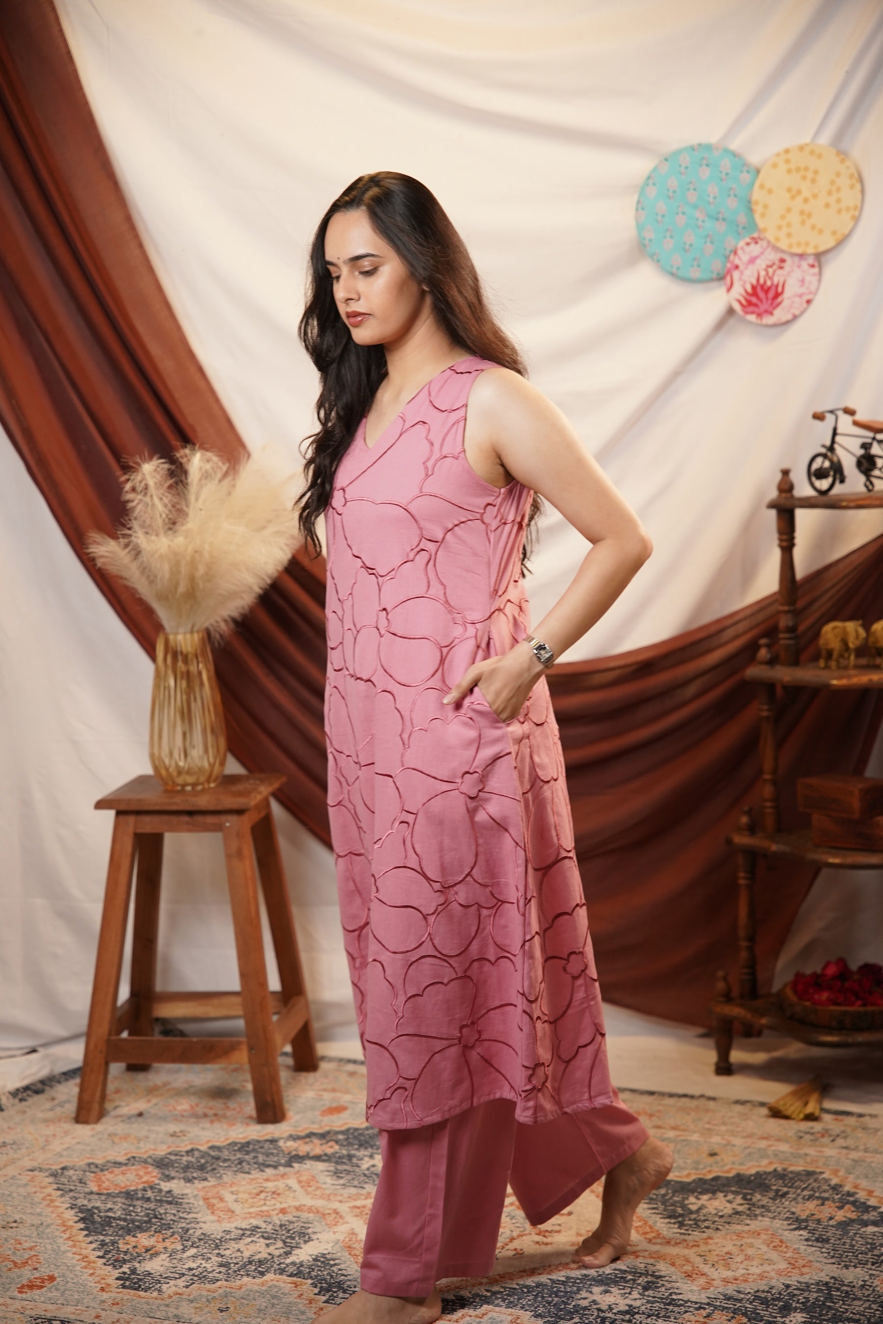 Gulaab Embroidered Kurta Set