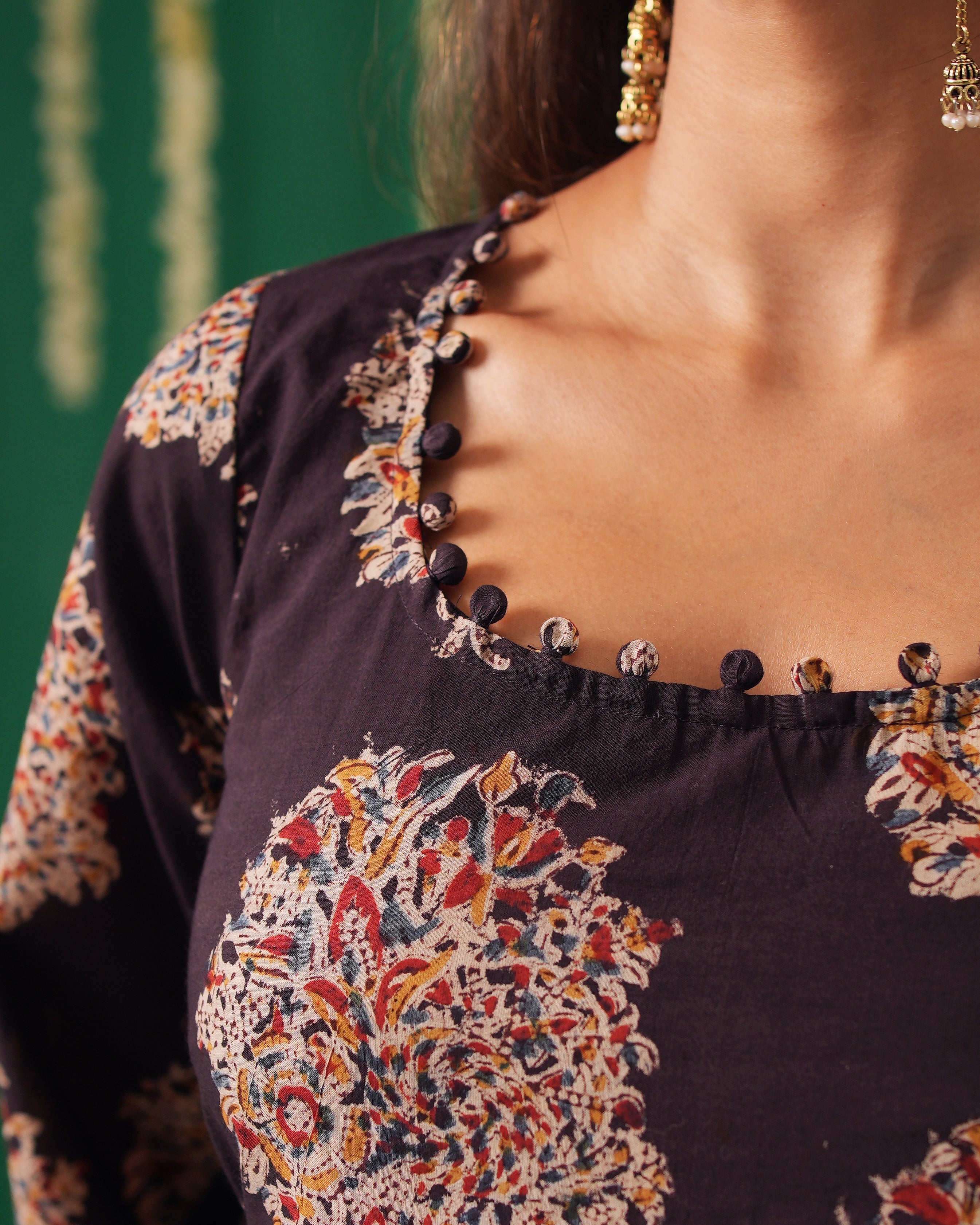 Kishmish Bell Sleeved Short Kurti