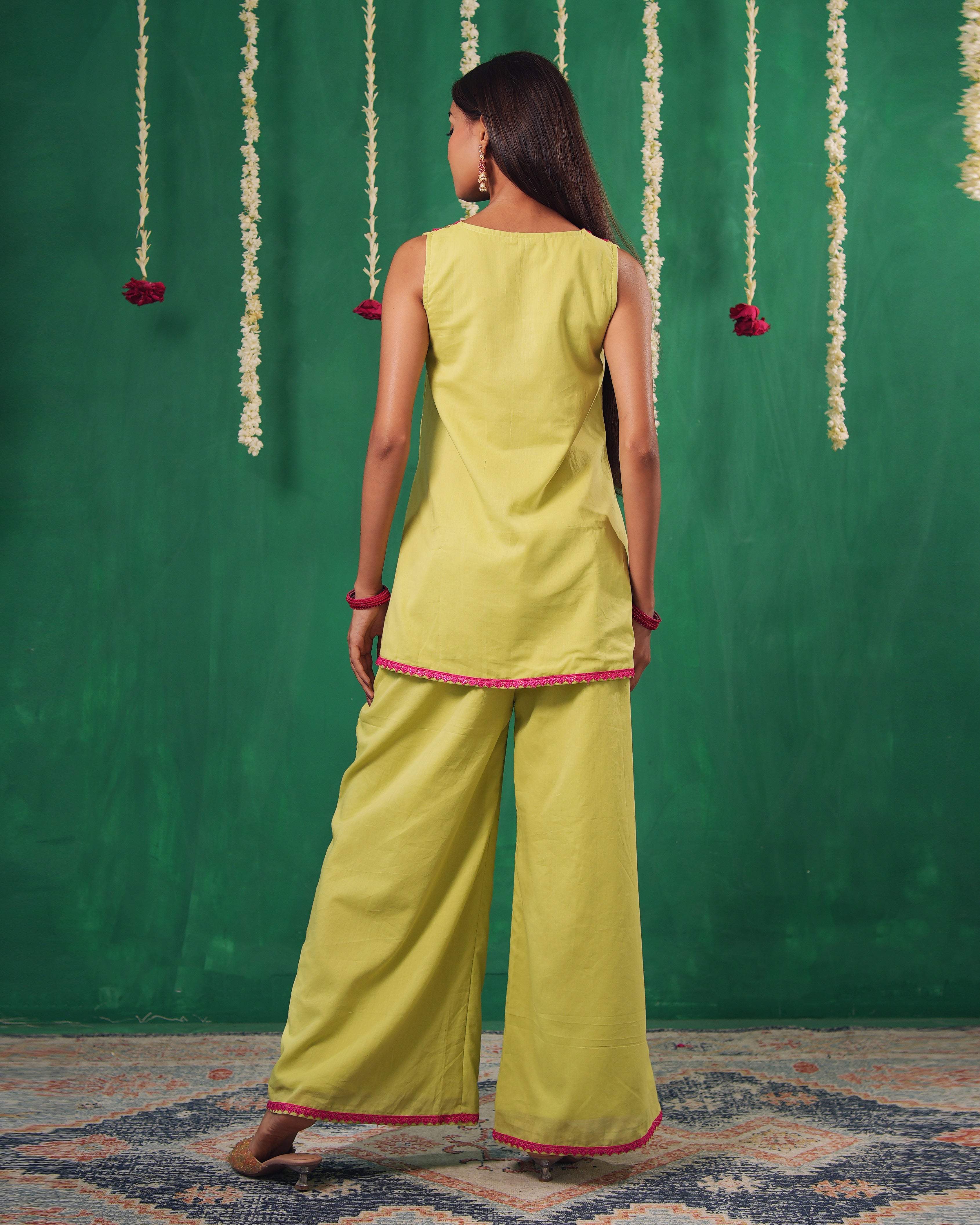 Barfi Mul Mul Kurta Set