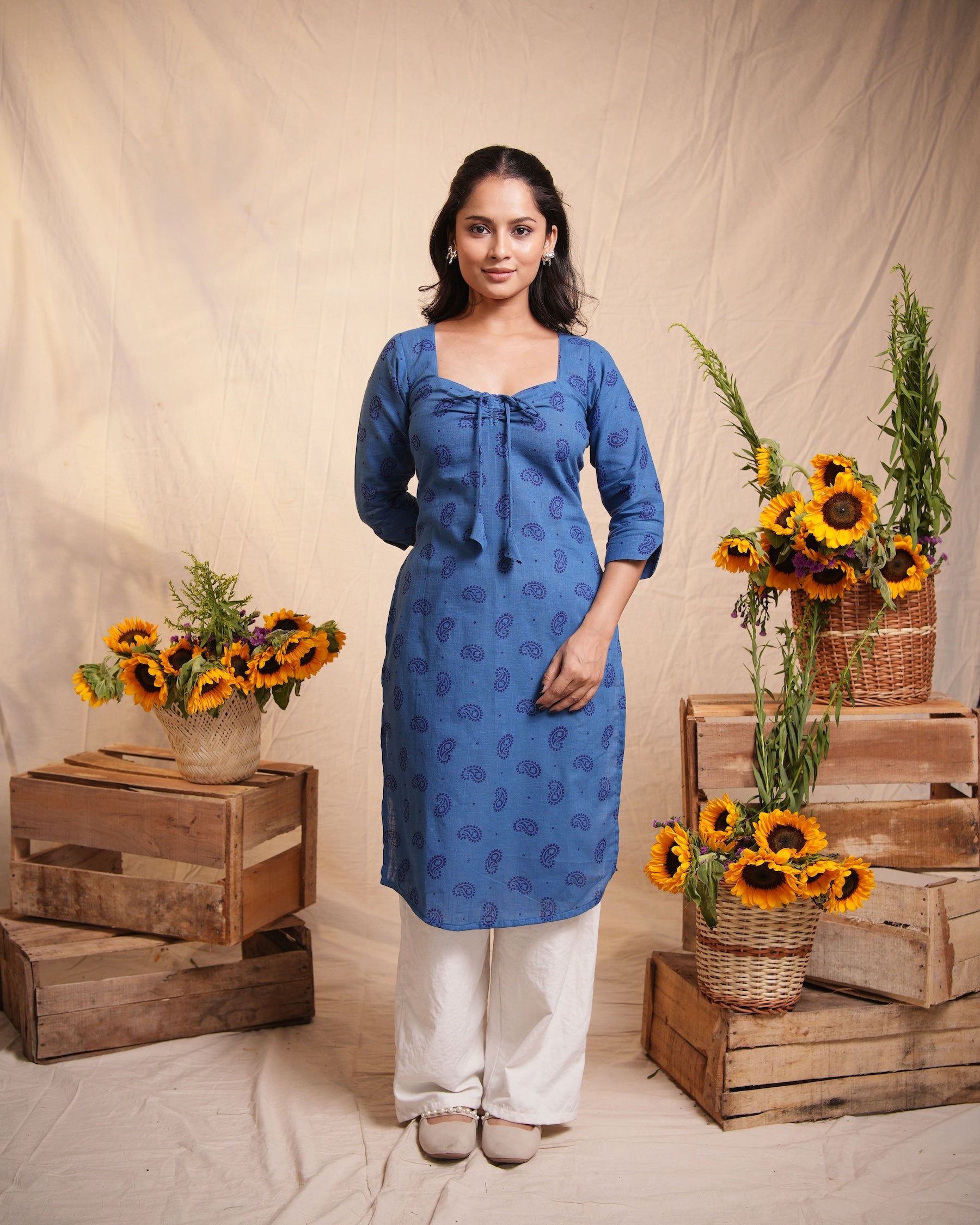 Neel Long Kurti