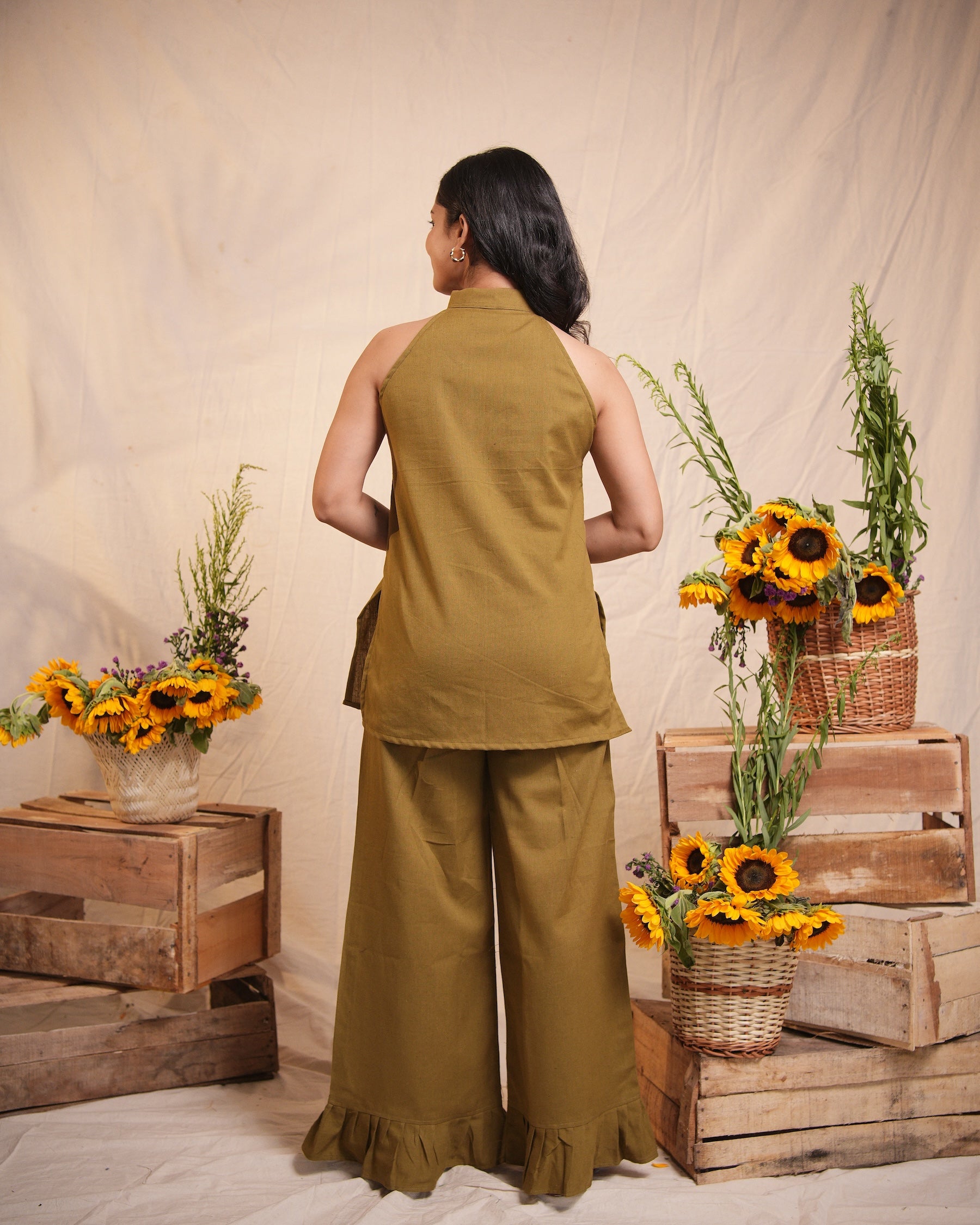 Olive Keyhole Kurta Set