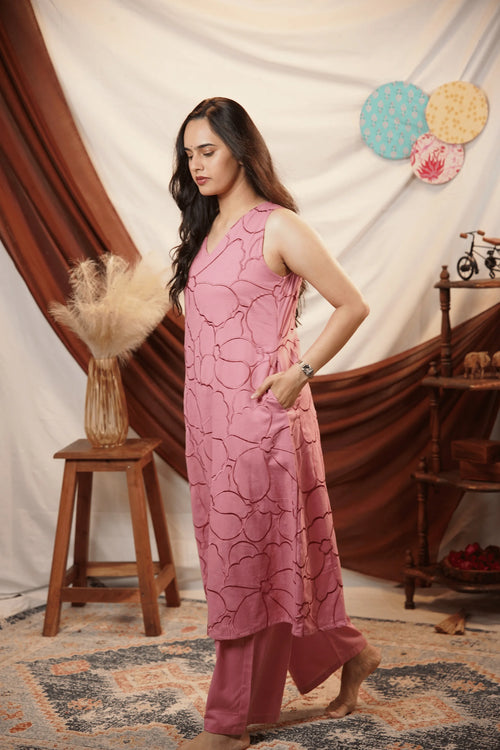 Gulaab Embroidered Kurta Set